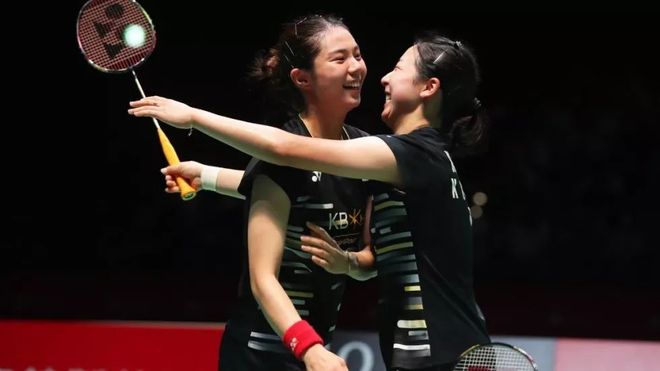 开云体育APP下载-马来西亚队力克印尼队，黄鸭组合统治全场