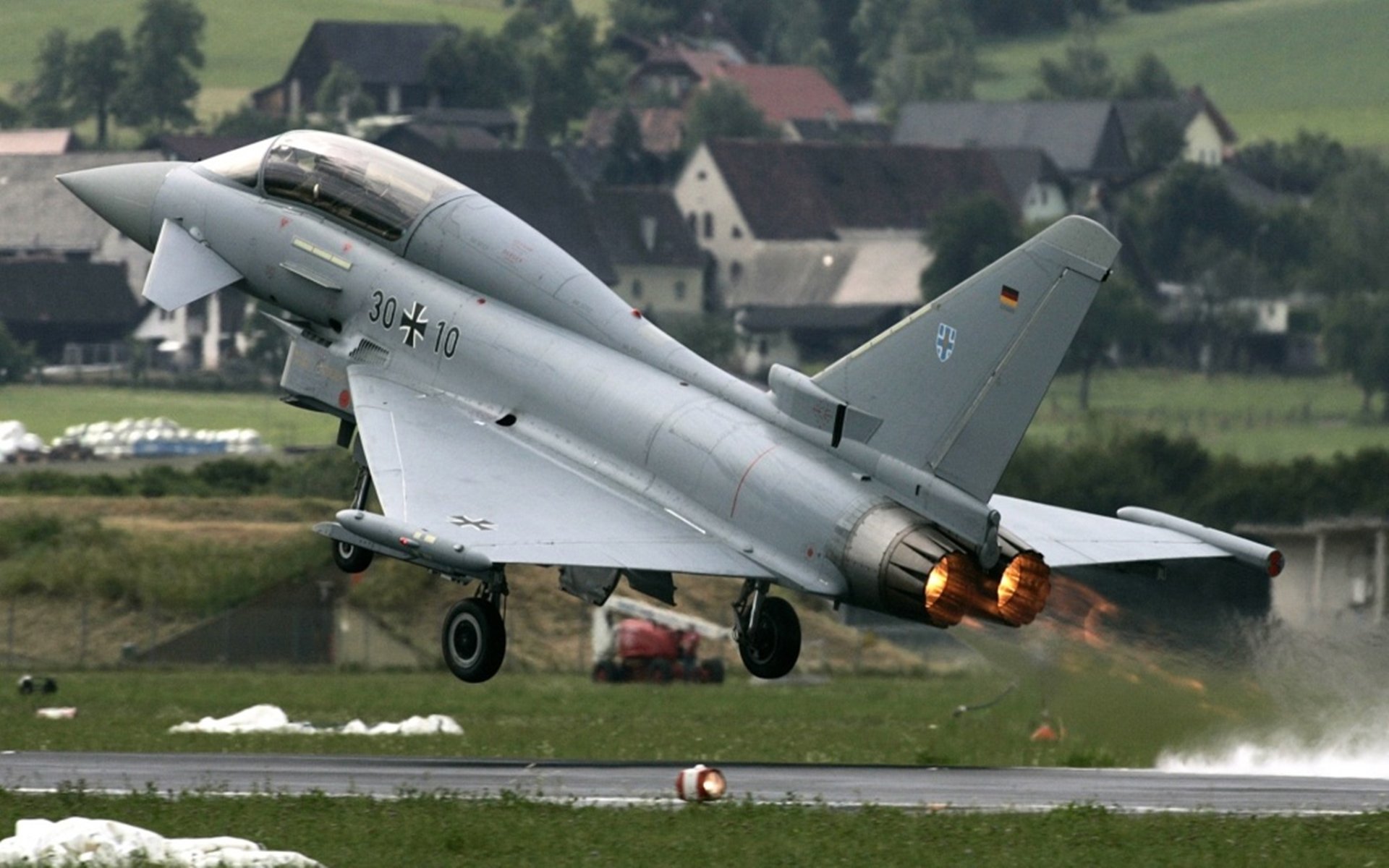 毫米之间，孔德用指尖改写世界排名的悬疑之夜