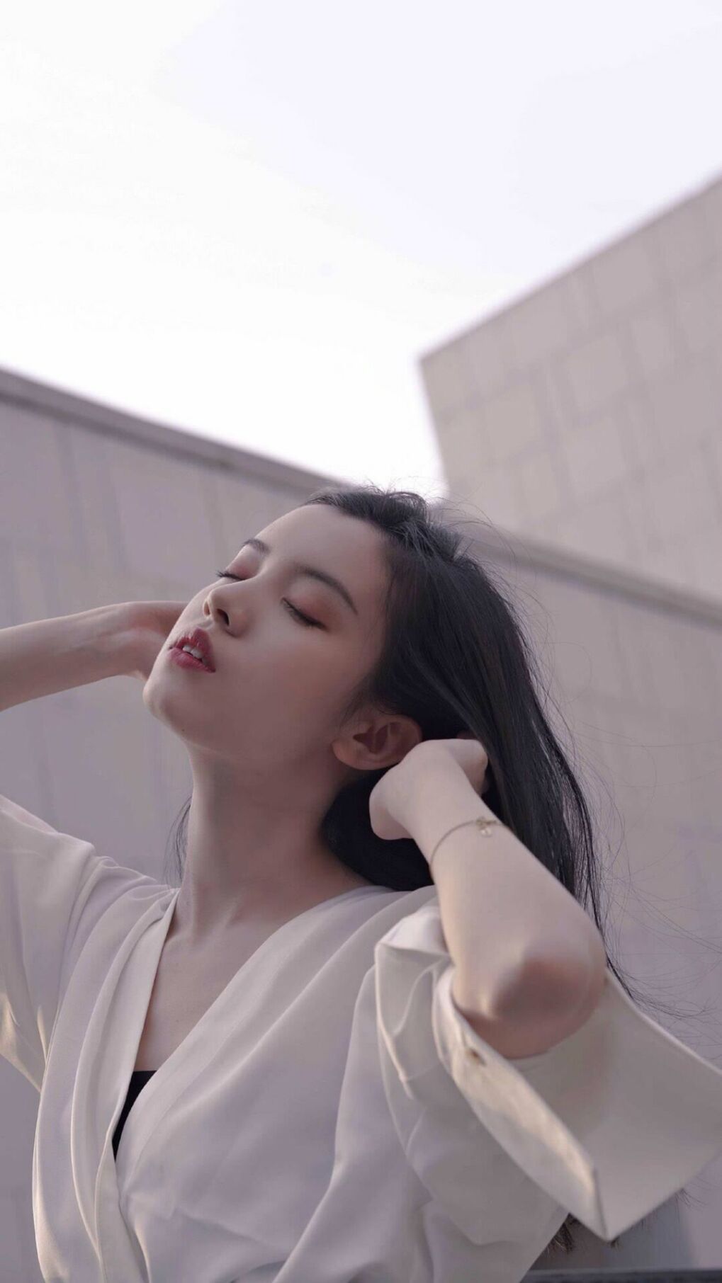 铁幕笼罩探戈,当挪威的冰雪哲学全面压制阿根廷的野性火焰