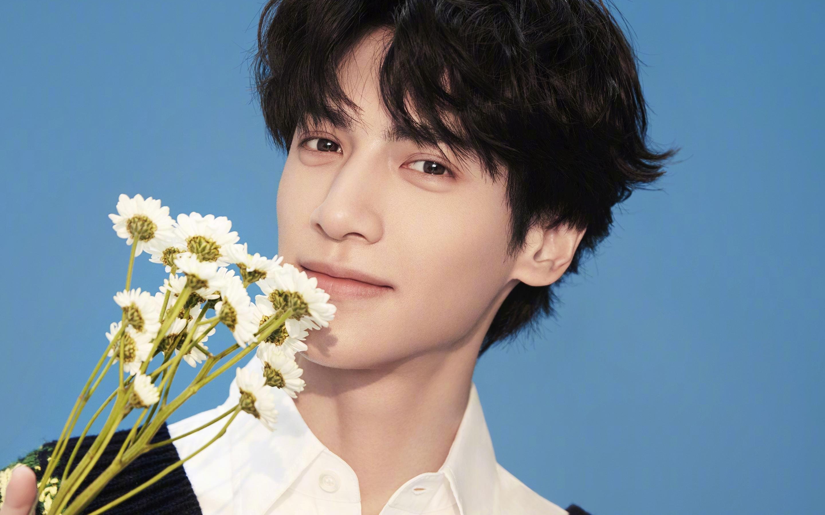 开云体育登录-跨洋战术对决，西亚卡姆爆发背后的快船式防守如何锁死浙江队